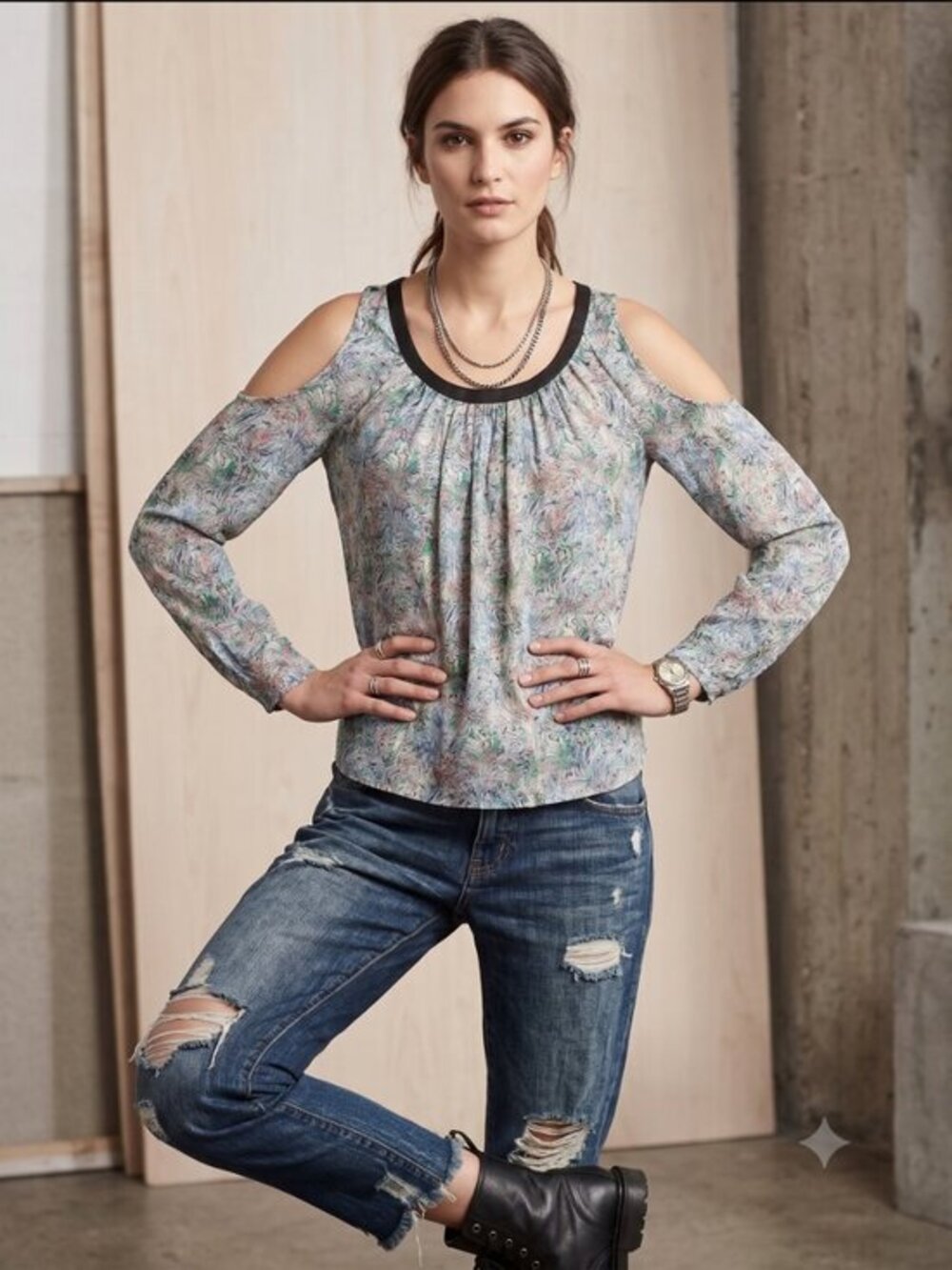 Yigal azrouel New York, 100% silk open shoulder top leather trim, size 4